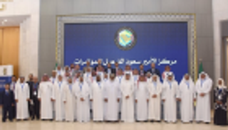 "مواصفات" تعرض تجربة الإمارات الرائدة في صناعة الحلال عالميا