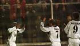 بالفيديو.. هدف ماكيليلي النادر يحذر ريال مدريد قبل موقعة الإنقاذ