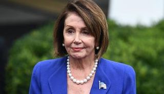 رئيسة مجلس النواب الأمريكي نانسي بيلوسي 