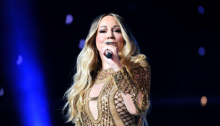 ماريا كاري تألقت في الحفل