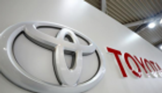 تويوتا تخطط لبيع سيارات كهربائية في أوروبا