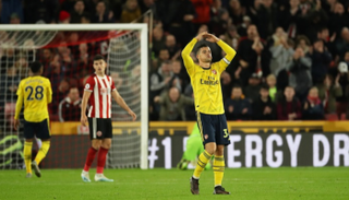 سقوط مفاجئ لأرسنال