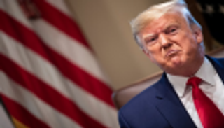 ترامب عن تحقيقات عزله: إعدام خارج إطار القانون