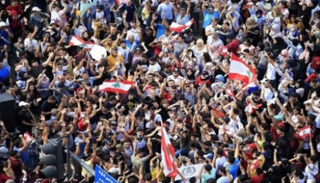 جانب من الاحتجاجات اللبنانية