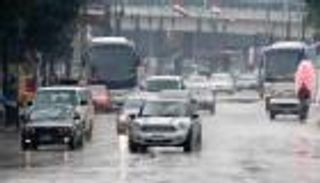 مصر تعطل الدراسة الأربعاء لسوء الطقس