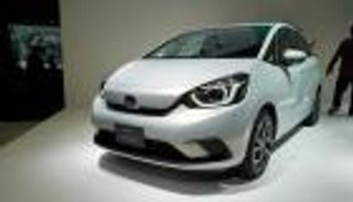 هوندا تعرض الجيل الرابع من طرازها الصغير Fit