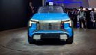 ميتسوبيشي تكشف طرازها المستقبلي MI-TECJ