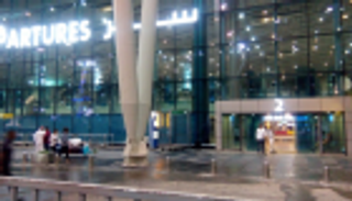 "الطيران المصرية" توضح حقيقة مياه مطار القاهرة.. أعمال تطوير