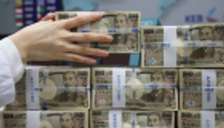 ارتباك "بريكست" يهز أسواق العملات ويدعم الين