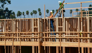 "فيسبوك" تخصص مليار دولار للسكن الاجتماعي