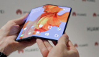 ميت إكس الذكي.. هواوي تهدد جالاكسي فولد بهاتف سعره مفاجأة
