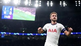 هاري كين نجم السبيرز