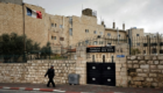 فرنسا تفتح "قبور السلاطين" بالقدس المحتلة للجمهور