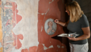 30 سنة من الترميم.. إعادة فتح "بيت الـ200 عام" في إيطاليا