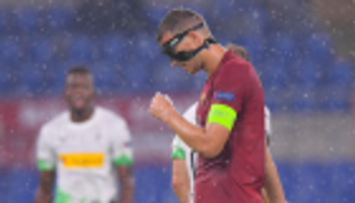 فوز صعب يمنح روما صدارة مجموعته في الدوري الأوروبي