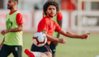 الأهلي المصري يؤكد إصابة لاعبه بالرباط الصليبي مجددا