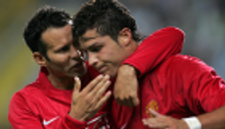 جيجز يتجاهل صداقة رونالدو لصالح "العبقري" ميسي