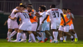 الشباب يواصل الزحف نحو صدارة الهلال بالدوري السعودي