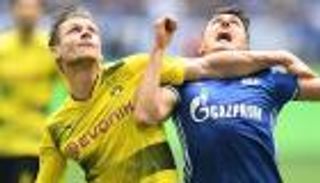 السقطات الدفاعية تهدد دورتموند بالتعثر في ديربي الرور