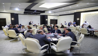 جانب من لقاء وفد من شركة ائتمان الصادرات الإيطالية