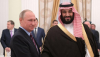 روسيا تتعاون مع السعودية لتعزيز استقرار سوق النفط