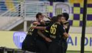 الوصل يحقق فوزه الأول في الدوري الإماراتي بثلاثية أمام الظفرة