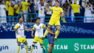 النصر يحسم كلاسيكو الهلال بثنائية حمدالله