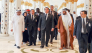 رئيس البرازيل يزور جامع الشيخ زايد الكبير بأبوظبي