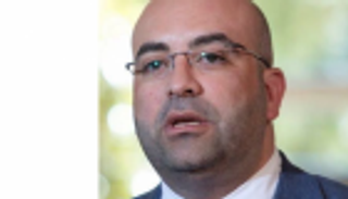 من أسقط "حسن نصر الله" عن دراجته النارية في بيروت؟