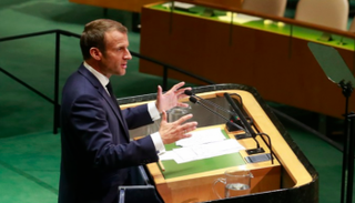 الرئيس الفرنسي إيمانويل ماكرون