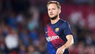 إيفان راكيتيتش- لاعب برشلونة