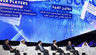 دافوس الصحراء يعرض دور الصناديق السيادية في الاستثمار العالمي