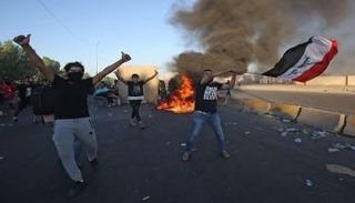 استمرار مظاهرات العراقيين رفضا للنفوذ الإيراني ببلادهم 