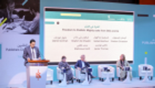 "مؤتمر الناشرين" بالشارقة يبحث تحديات صناعة الكتاب 