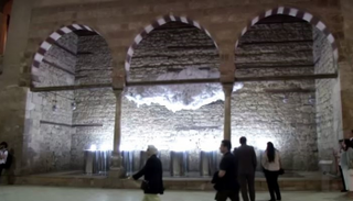 معرض بمستشفى مهجور للصحة العقلية