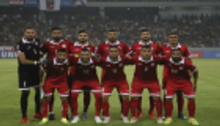 استقالة الحكومة تعيد الدوري اللبناني للحياة