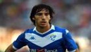 مانشستر يونايتد يتكبد خسارة ضخمة لتأخره في ضم "بيرلو الجديد"