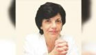 شخصية معرض الشارقة للكتاب.. يمنى العيد قائمة من الإنجازات