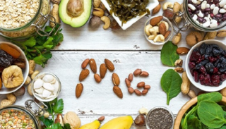 الفاصوليا السوداء والموز والحبوب الكاملة تحتوي على المغنسيوم 