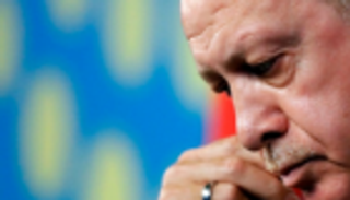 استطلاع: الأتراك يرفضون النظام الرئاسي وأردوغان غير محايد 