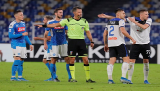 من مباراة نابولي وأتالانتا 