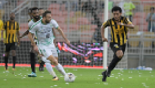 الأهلي يحسم "ديربي جدة" بثنائية أمام الاتحاد