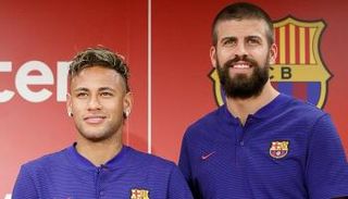 جيرارد بيكيه ونيمار دا سيلفا