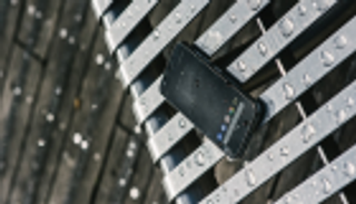 بوليت تطلق الهاتف Cat S52 للاستخدامات الشاقة