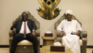 مستشار سلفاكير يصل الخرطوم للتنسيق بشأن السلام في جوبا