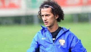 محمد عبدالرحمن لاعب العين الإماراتي