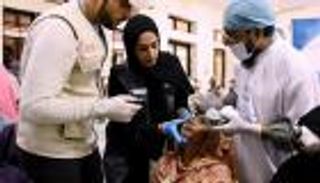 "نور دبي" تعالج 7100 مصاب بأمراض العيون في بنجلاديش