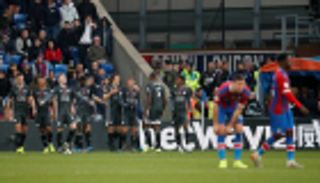 ليستر سيتي يستعيد مركزه من تشيلسي بفوز جديد