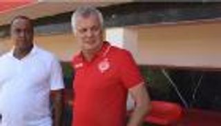 مدرب الوداد المغربي يعدد إيجابيات التعادل أمام الرجاء