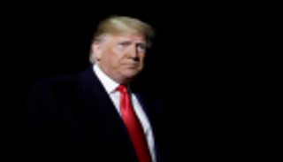 ترامب يقلص حد اللاجئين الجدد لأدنى مستوى منذ 40 عاما